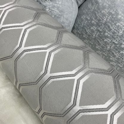 Diamond pattern pillow lumbar support - Image 3