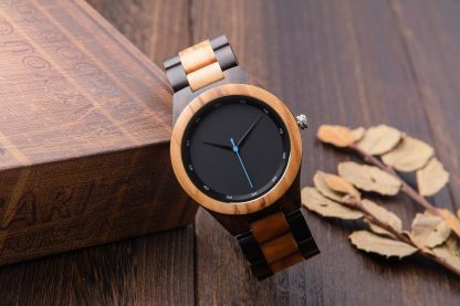 Dark and light two-tone wood stitching strap watch - Image 3