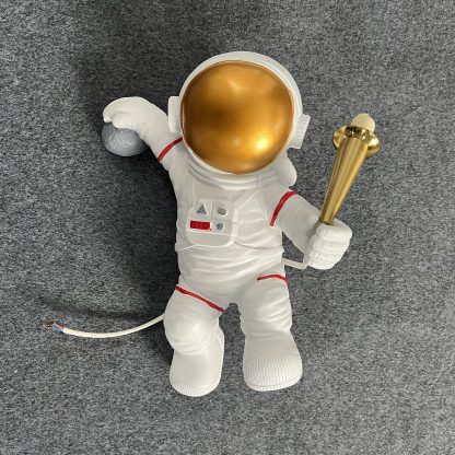 Astronaut Moon Wall Lamp - Image 8