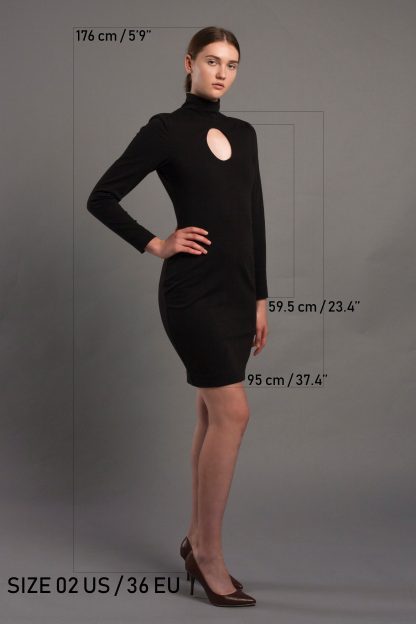 Black high collar hollow dress - Image 5