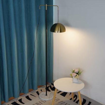 Nordic style simple floor lamp - Image 3
