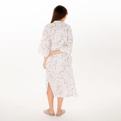 Lightweight floral nightgown - Image 3
