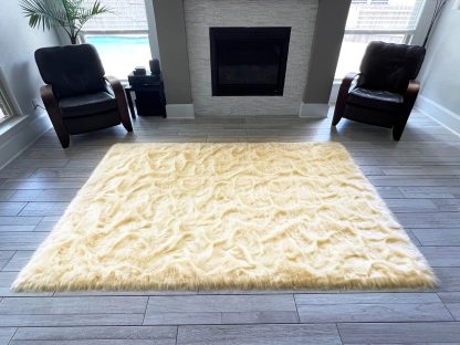 Faux fur cloud carpet - Image 2