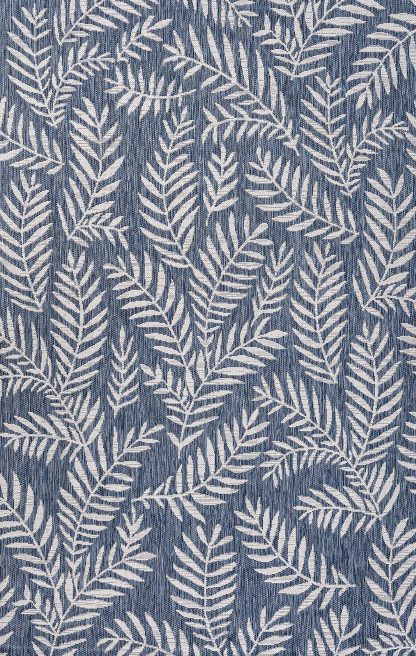 Natural leaf shadows Blue outdoor woven carpet - Image 2