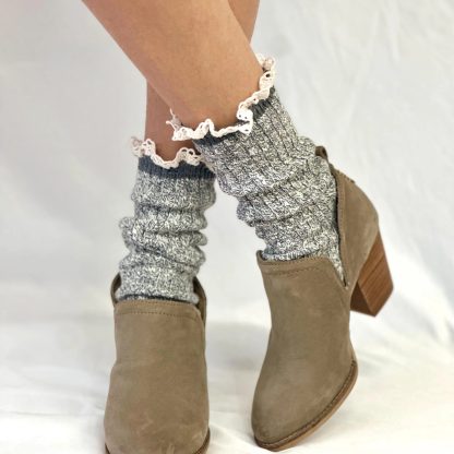 Vintage lace hem socks - Image 4