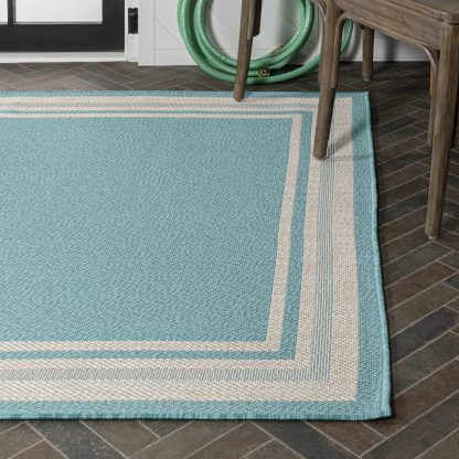 Fresh Coast Simple Striped Outdoor Carpet - Image 2