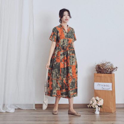Contrast Color Panel V Neck Drawstring Dress
