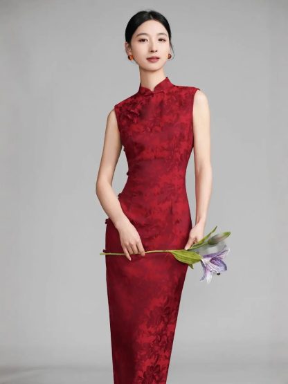Hongyun Yachang sleeveless long cheongsam