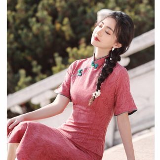 Scarlet elegant short-sleeved mid-length cheongsam