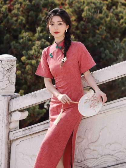 Scarlet elegant short-sleeved mid-length cheongsam - Image 3