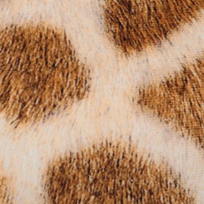 Giraffe pattern plush pillowcase - Image 4