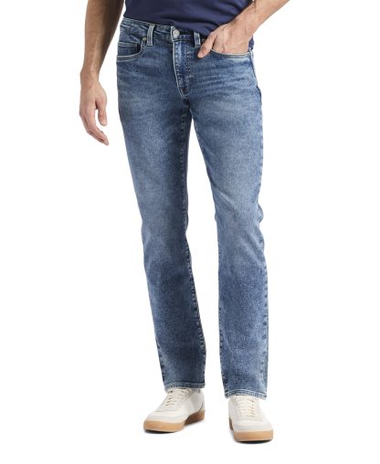 Light blue washed straight jeans