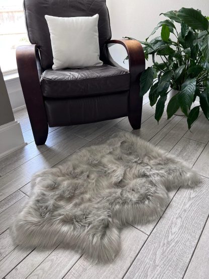 Elegant Corner Faux Sheepskin Rug