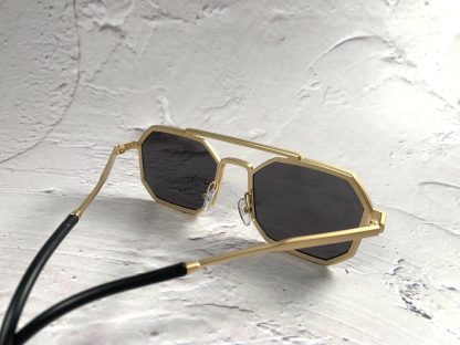Fashionable polygonal metal frame sunglasses - Image 3