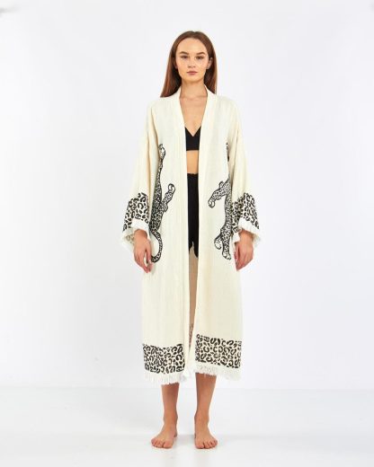 Animal print jacquard bathrobe - Image 5