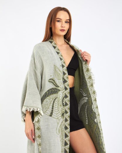 Bohemian embroidered robe - Image 4