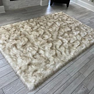 Warm-toned faux sheepskin rug