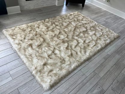 Warm-toned faux sheepskin rug