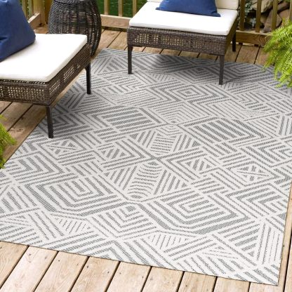 Geometric lines outdoor woven rug - Image 2