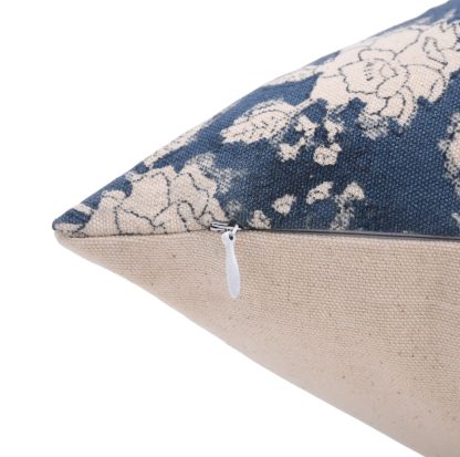 Vintage Rose Print Pillowcase - Image 4