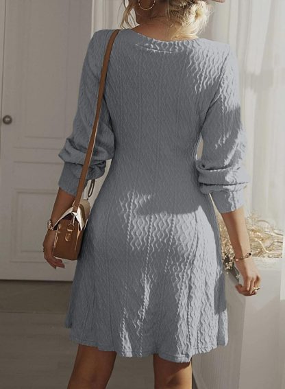 Elegant V-neck jacquard dress - Image 2