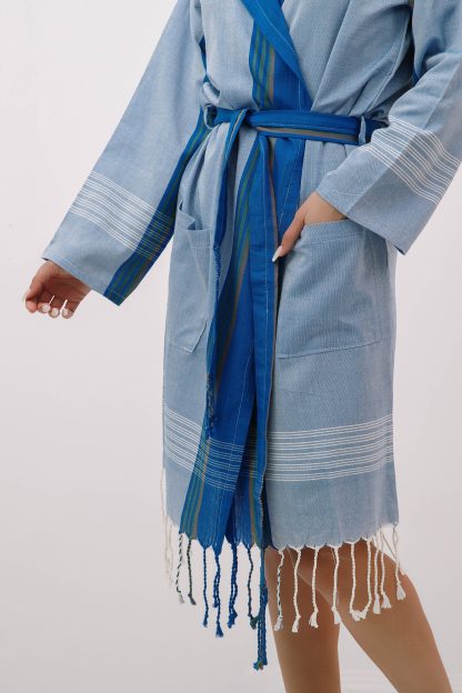 Hooded tie bathrobe - Image 2