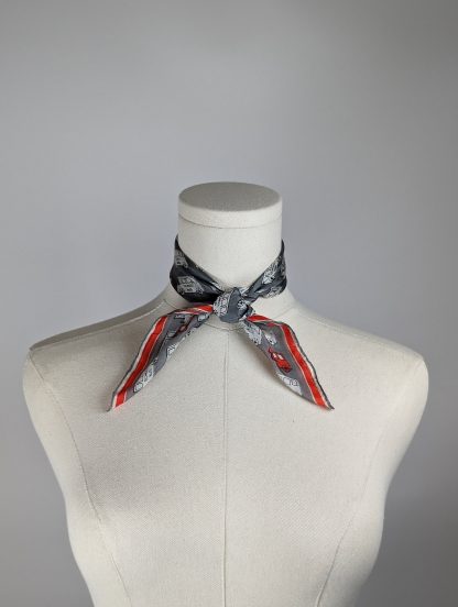 Funny cartoon silk scarf - Image 6