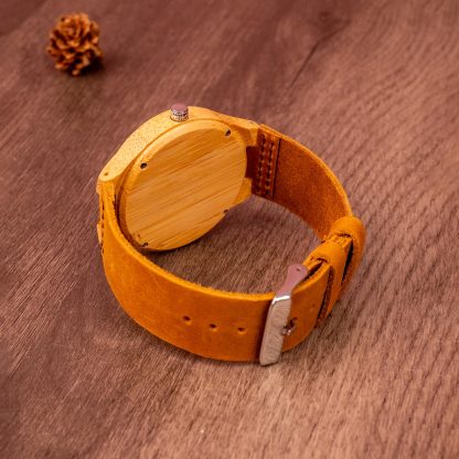 Bamboo and wood stitching leather strap quartz watch - Image 3