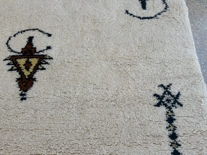 Traditional ethnic handmade carpet - Image 4