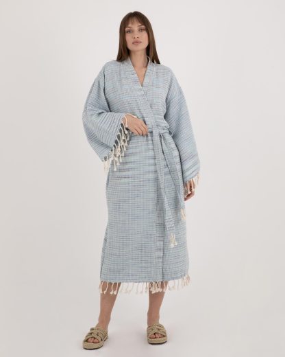 Slouchy woven bathrobe