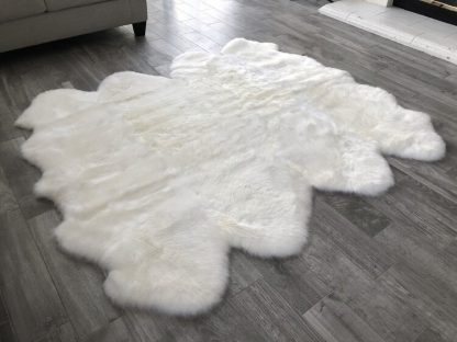Pure white faux fur rug - Image 4