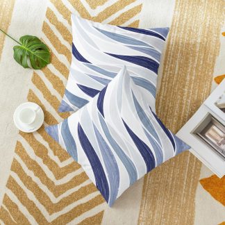 Simple geometric pattern pillow