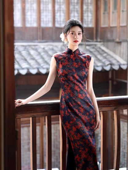 Dark Rose Jacquard Sleeveless Cheongsam - Image 5