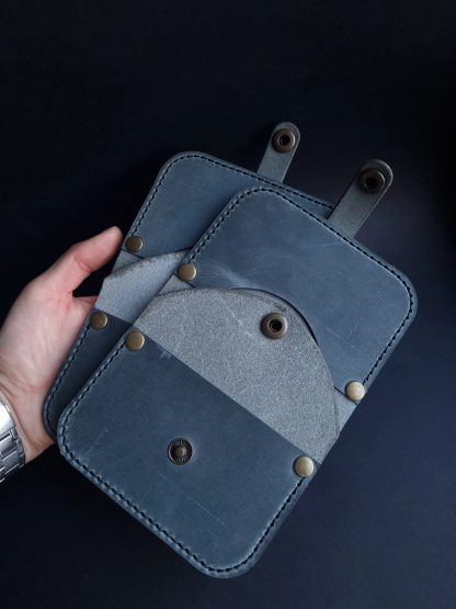 Vintage leather mobile phone bag