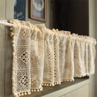 Lace pompom short curtain