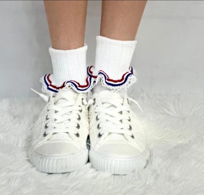 Sweet contrast lace socks - Image 2