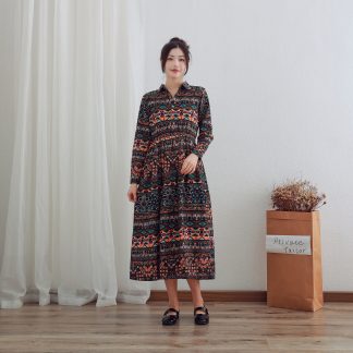 Geometric print lapel dress