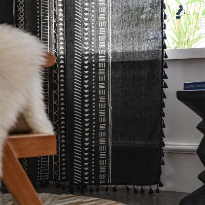Geometric print tassel curtains - Image 4