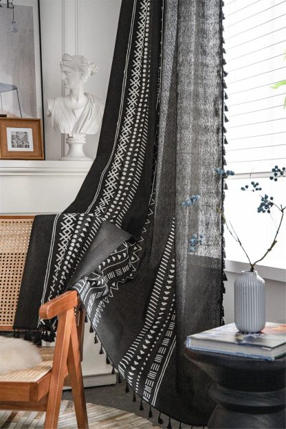 Geometric print tassel curtains - Image 2