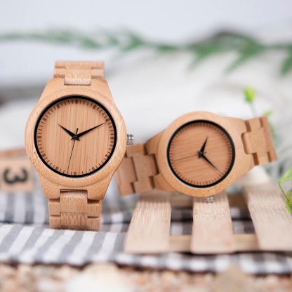 Simple round dial design wooden watch - Image 3