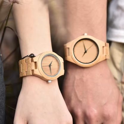 Simple round dial design wooden watch - Image 4