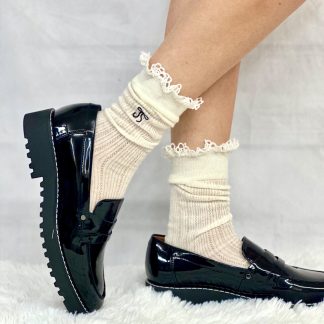 Cream lace pile socks
