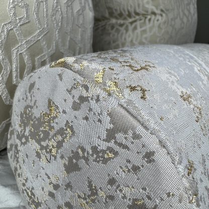 French jacquard cylindrical pillow - Image 4
