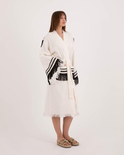 Contrast fringed bathrobe - Image 5