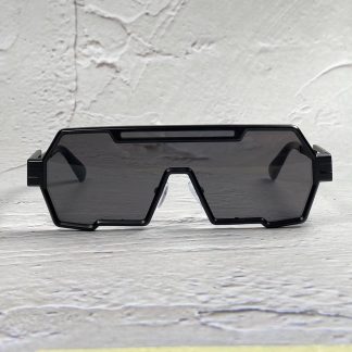 Futuristic large frame one-piece sunglasses
