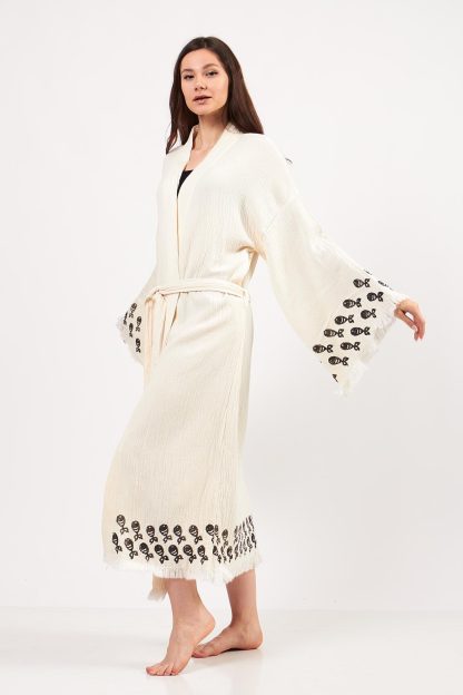 Relaxed holiday embroidered jacquard robe - Image 3