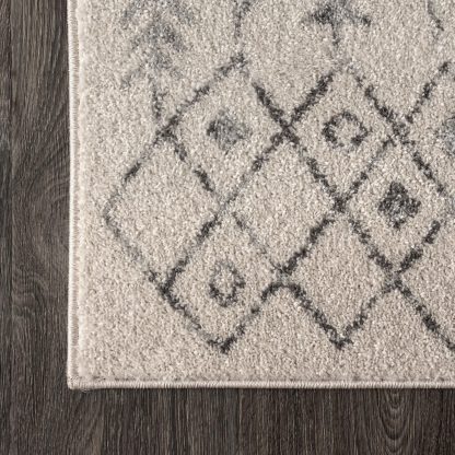 Nordic geometric pattern carpet - Image 2
