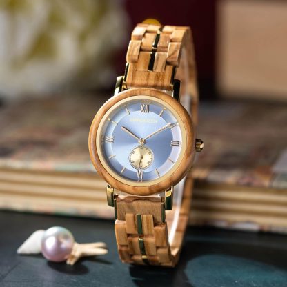 Unique light blue dial watch - Image 4