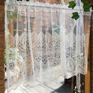 Lace palace style short curtain