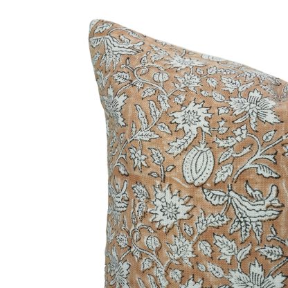 Vintage Floral Jacquard Pillowcase - Image 2